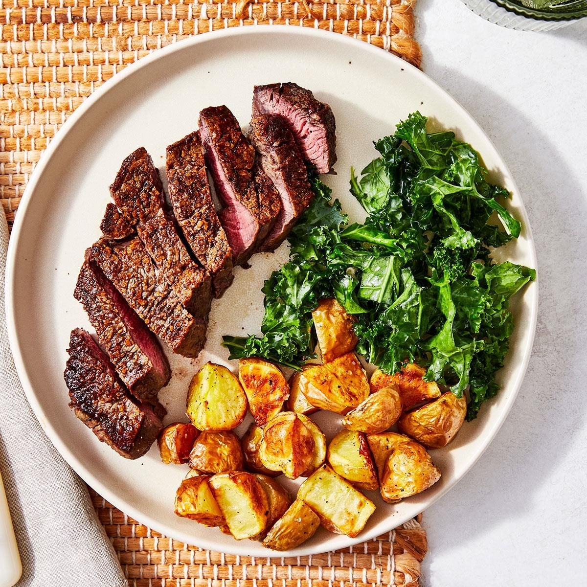 The Perfect Filet Mignon Guide: Juicy, Tender Steak with Golden Crust